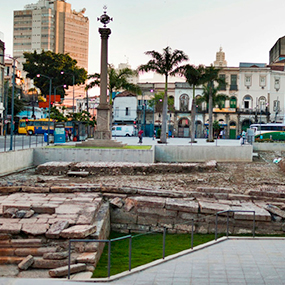 Cais do Valongo, região portuária do Rio de Janeiro. 